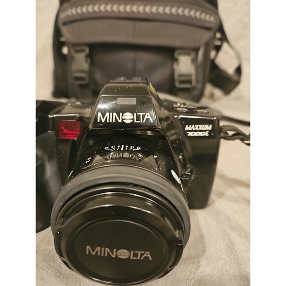 Vintage Minolta Maxxum 7000i Camera w/ Flash - Zoom Lens - Case - Accessories - Picture 3 of 16